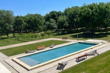 Bed and Breakfast Domaine Des Eucalyptus