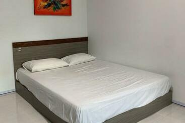 فندق Koolkost @ Anggrek Mas Batam