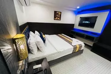Rich Hotel Mumbai