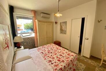 צימר Casetta Al Mare