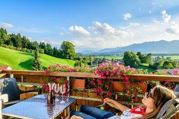 Pensão Waldchalets & Ferienwohnungen Allgäu