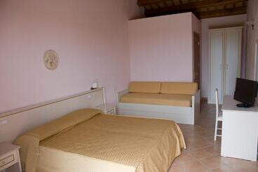 קוטג'' Baglio Antico