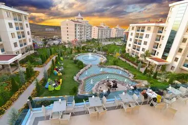 Hotel Grand Ozgul Thermal Holiday Village