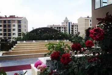 ホテル Grand Ozgul Thermal Holiday Village