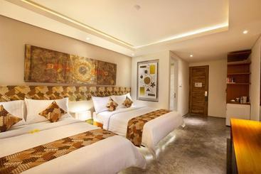 Отель Jocs Boutique  & Spa