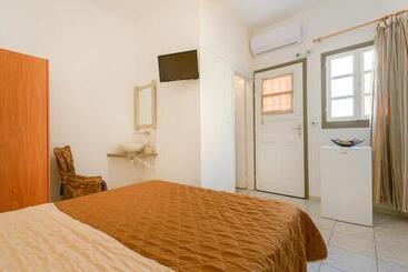 Daire Onar Rooms & Studios