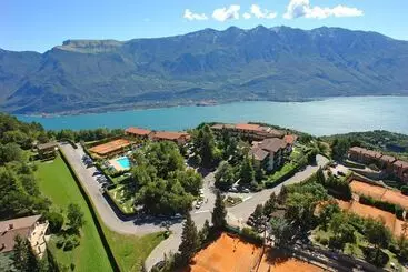 Hotel Residence Pineta Campi