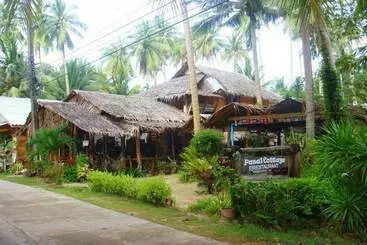Hotel Pasai Cottage