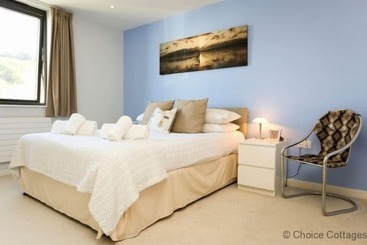 Сельский дом Westward Ho Horizon View 17 2 Bedrooms