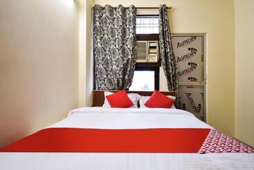 هتل O Pragati Inn