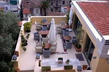 هتل Amfitriti Palazzo