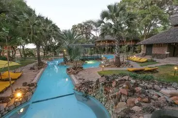 هتل Sarova Shaba Game Lodge