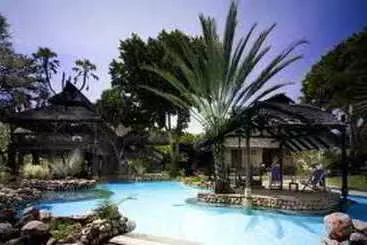 هتل Sarova Shaba Game Lodge