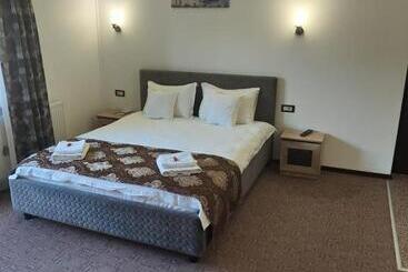 Pensió Casa De La Nuc