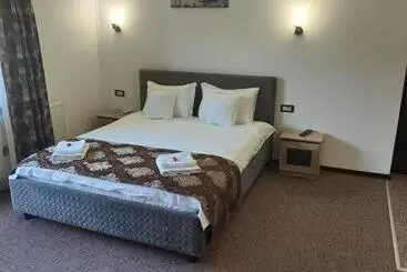 ペンション Casa De La Nuc