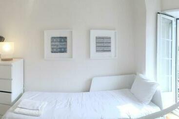 Pensione Cosy Room Atalaia