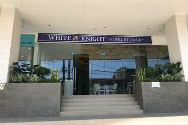 White Knight Hotel Saint Anne