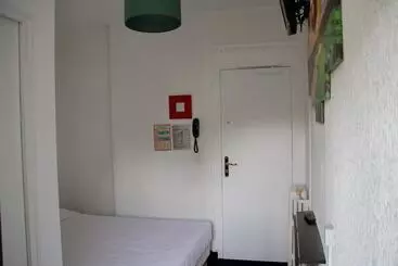 Hotel Hôtel Les Tennis Men