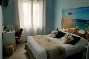 Otel The Originals Access, Hôtel Corinna, Royan