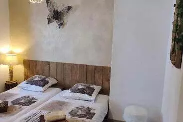 Bed and Breakfast õ 2040 Chambre Mélèze
