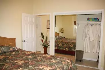 Maui Beach House B & B