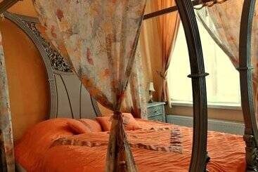 Отель Denkmal 13 Rostock  Kaufmannshaus Krahnstover