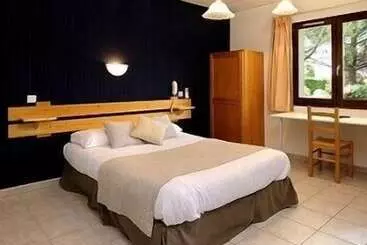 Hotel Logis Hôtel Le Mistral Restaurant Montélimar Sud