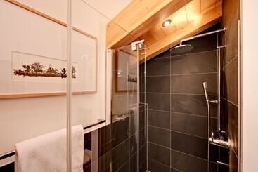 فندق Mountain Exposure Luxury Chalets & Penthouses & Apartments