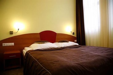 בית מלון כפרי Perla