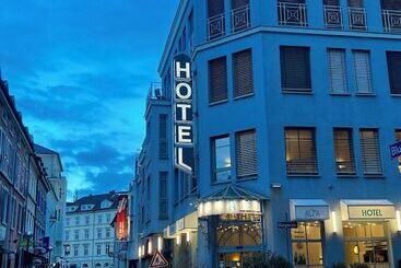 Alfa Hotel   Superior