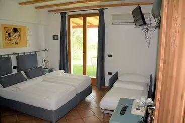 فندق Agritur La Cort