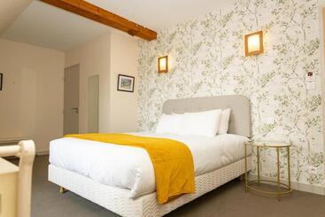 ホテル Auberge Le Prieuré Des Gourmands