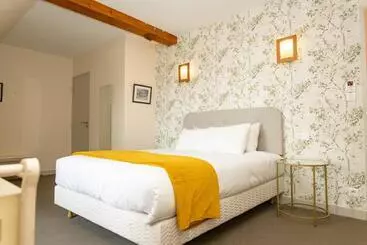 Отель Auberge Le Prieuré Des Gourmands