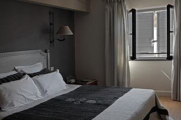 هتل La Maison Sur La Sorgue Esprit De France