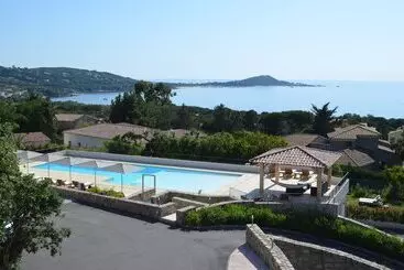 ホテル Kallisté Hôtel & Résidence