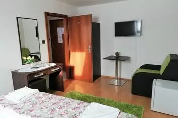 Majatalo Penzion Panda 2