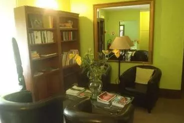 Отель Auberge Le Voutenay