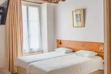 Hotel Le Relais Des Templiers