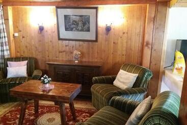 هتل Hôtel Du Chamois