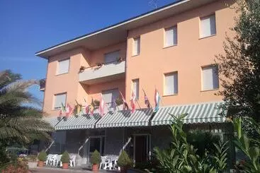 Otel Trasimeno Bittarelli