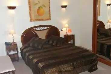 בית מלון כפרי Auberge Du Cheval Blanc Teritoria