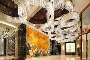 Отель Minyoun Chengdu Dongda