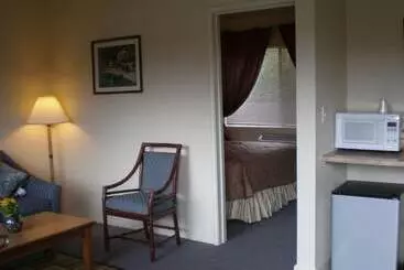 Отель Rainbow Lodge