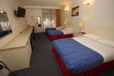 汽车旅馆 Statesman Motor Inn