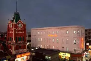 Hotel Sapphire Suites