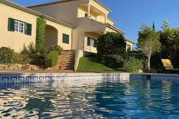 Bed and Breakfast Villa Tranberg Suites