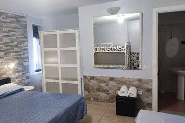 تختخواب و صبحانه Villa Franca