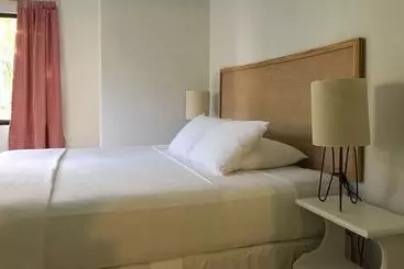 فندق Harbor Reef Beach & Surf Resort