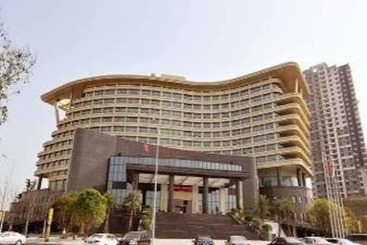 Отель Ramada Plaza Chongqing North