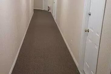 Parkway Motel & European Lodges